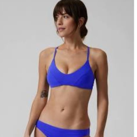 Vintage Blue Swim Top - Good Condition - Size M - Picture 1 of 4